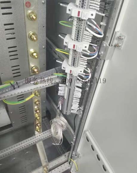 配电柜安装电气火灾设备